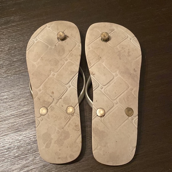 SAM Edelman Women’s Gray Flip Flops Size 6.5 - Picture 4 of 4